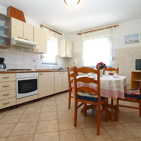 Fuer 5 Personen Ca 60 Qm In Pula, Istrien Istrische Riviera Apartment *